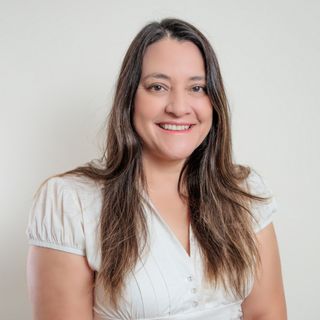 Evelyn Pradenas